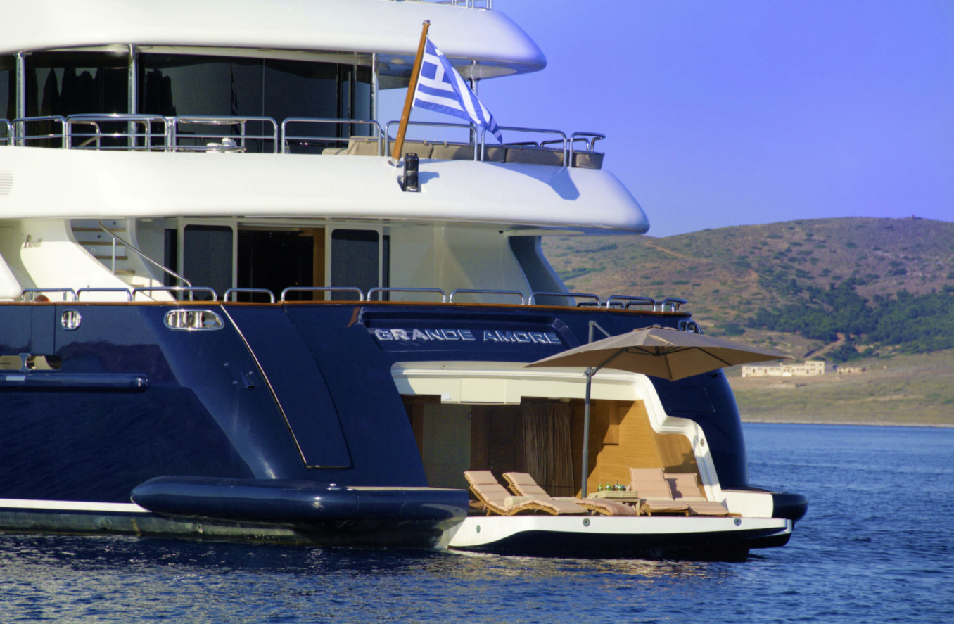 Grande Amore Yacht Charter Exterior