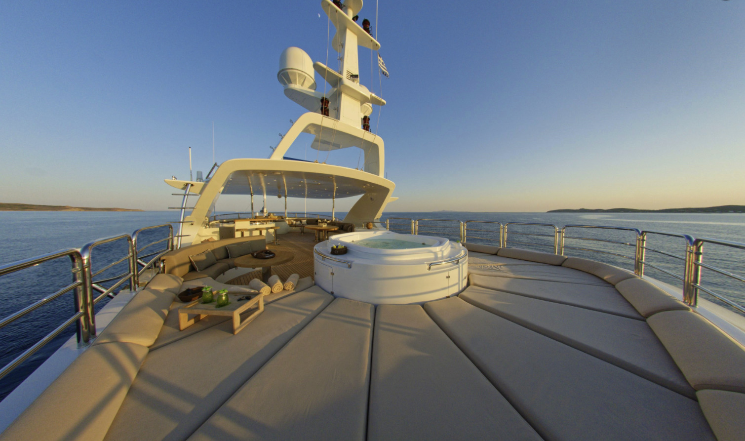 Grande Amore Yacht Charter Exterior