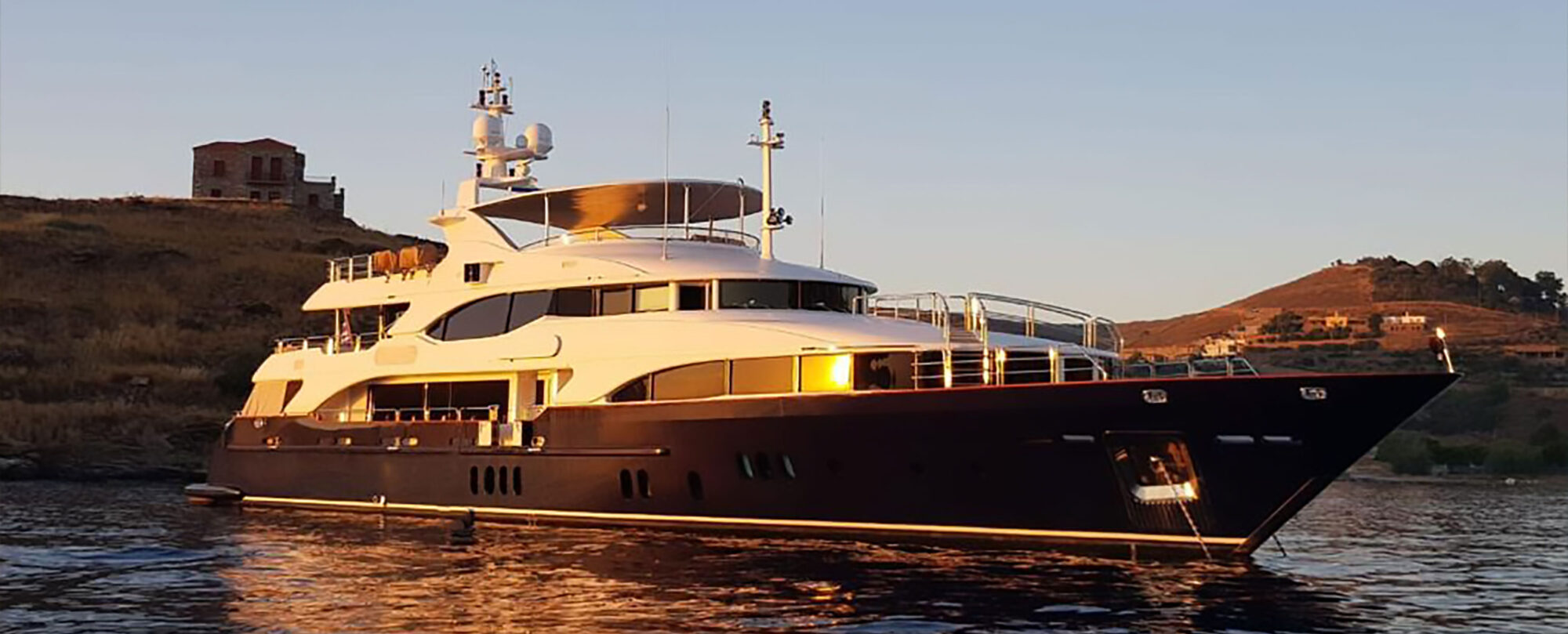 Grande Amore Yacht Charter