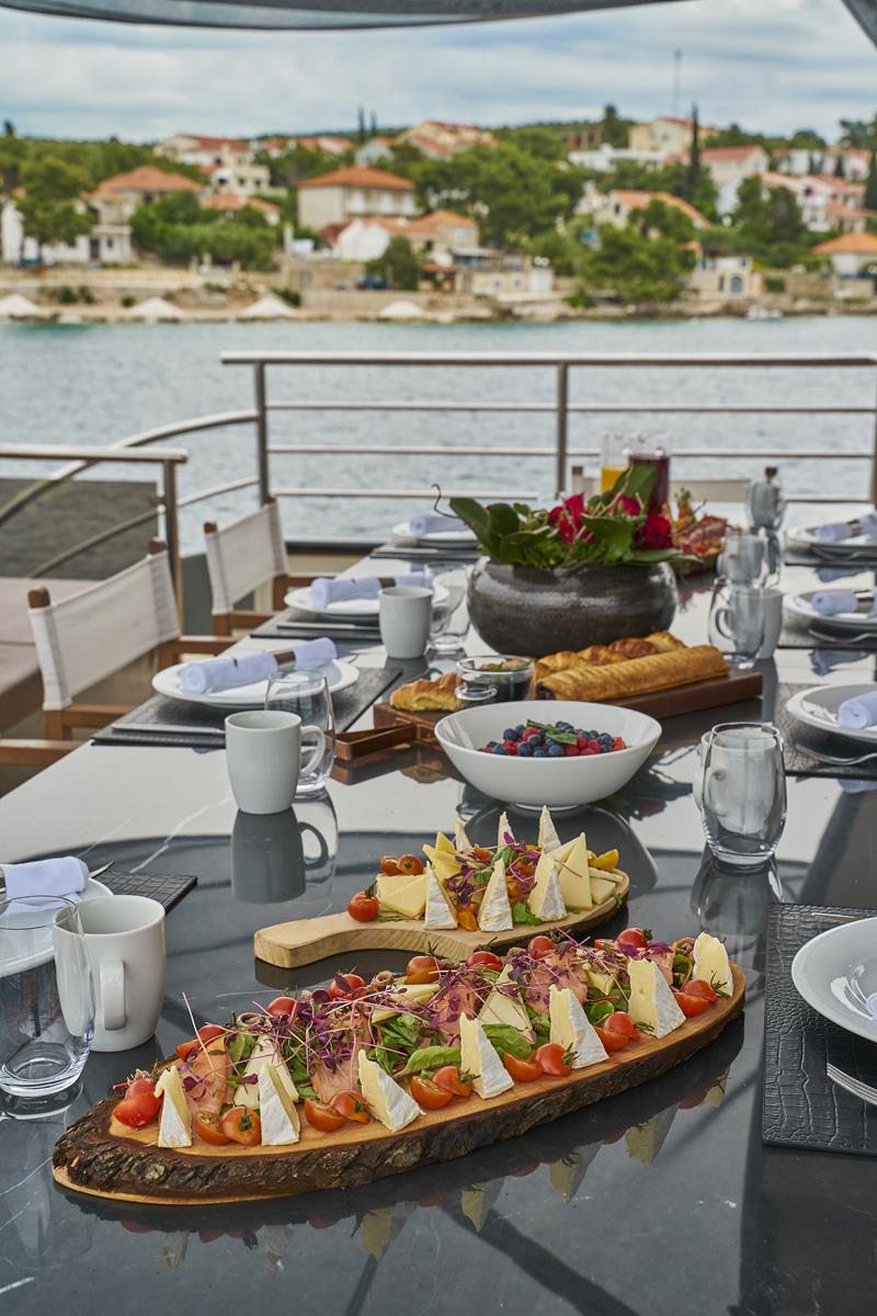 Rara Avis Yacht Charter Exterior