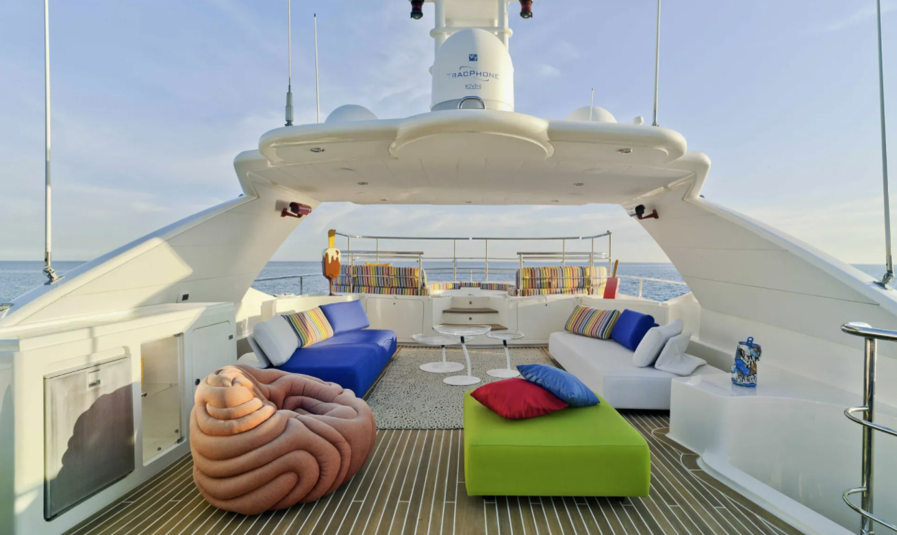 Noblesse Yachts