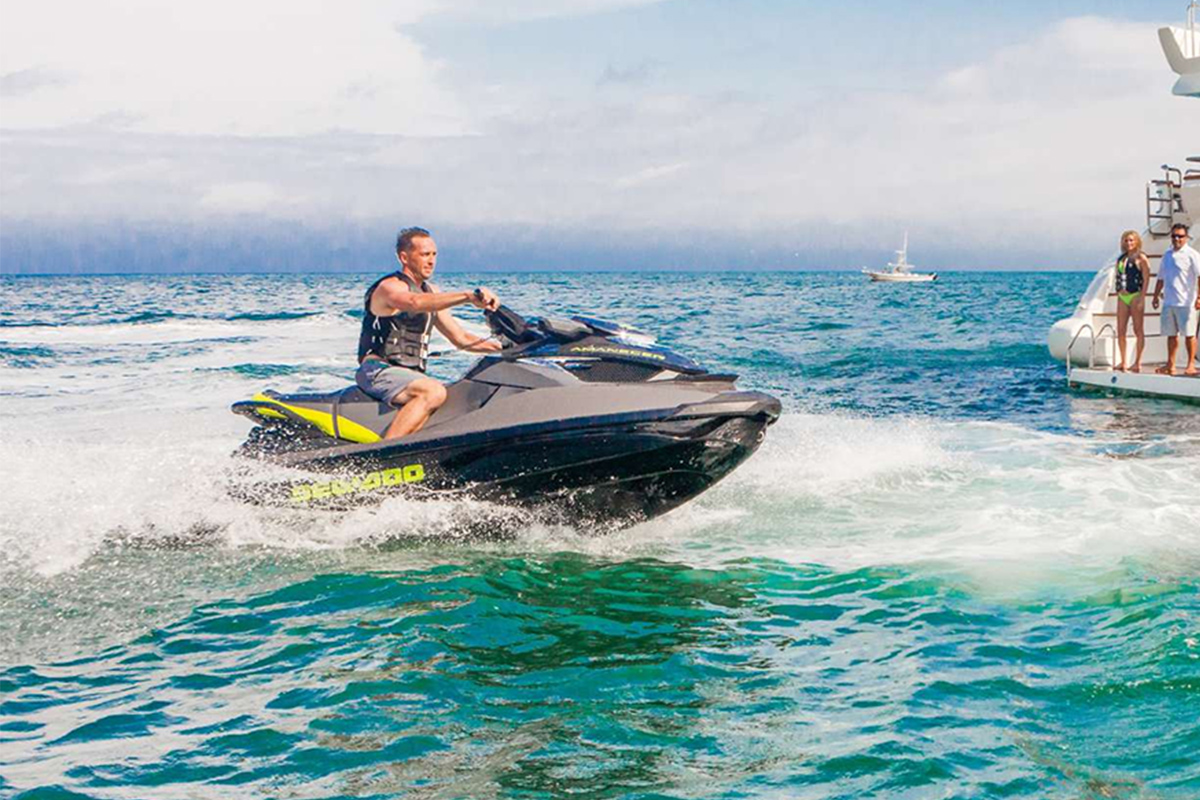 Noblesse Yachts