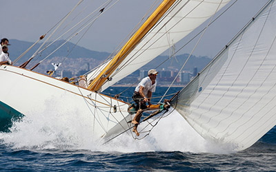 Noblesse Yachts