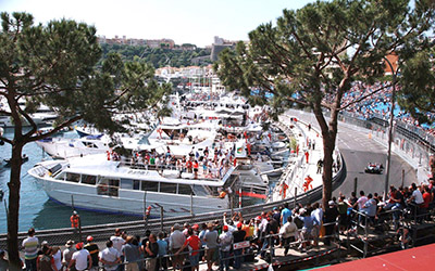 Noblesse Yachts