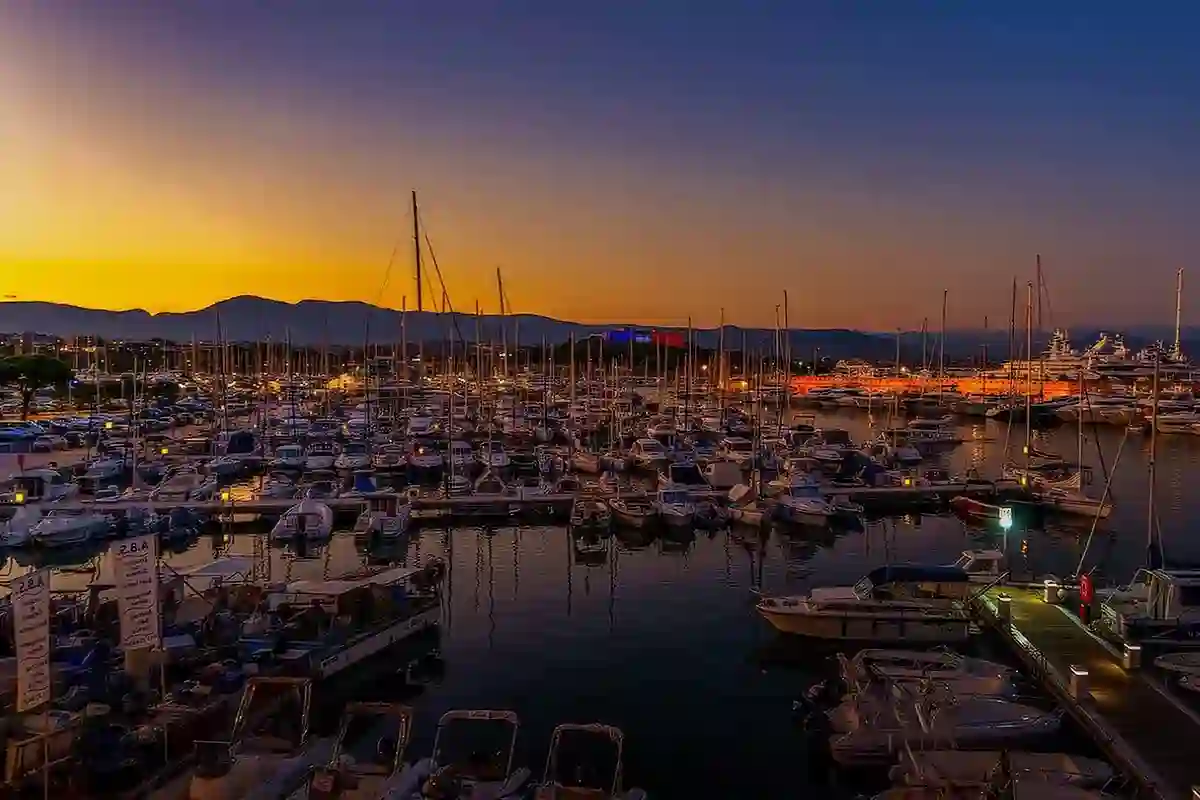 Voiles d'Antibes
