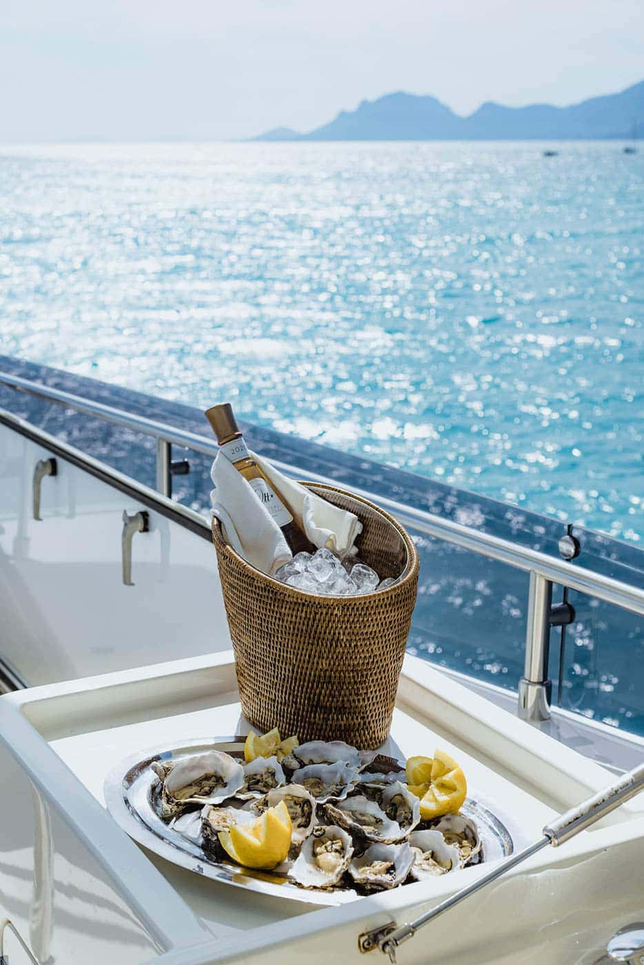 Yacht Onyx Charter Noblesse