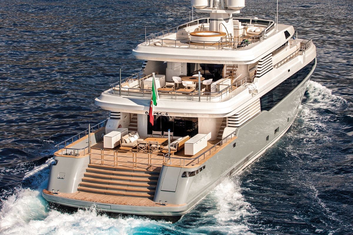 Yacht Aslec4 Charter