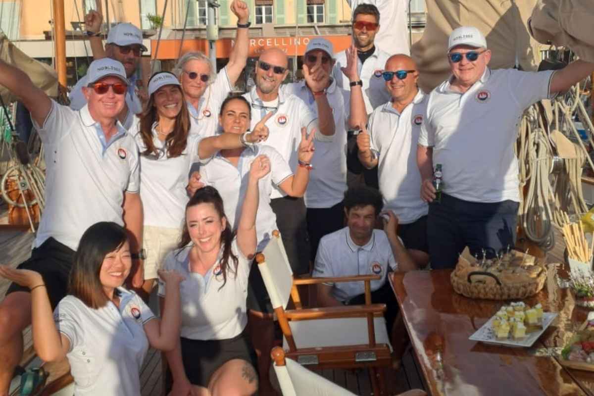 Yacht Orianda Crew