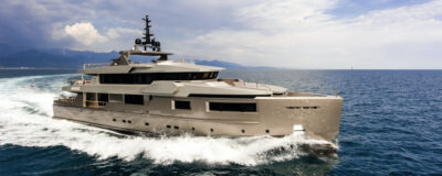 Giraud Yacht Charter