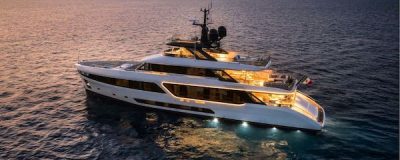 Yacht EH2
